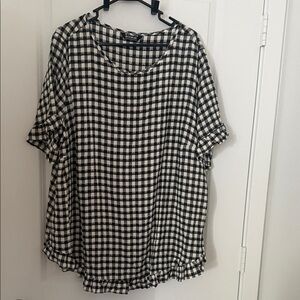 BloomChic Black and White Gingham Blouse